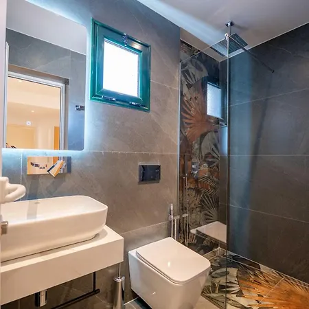 Vento Konukevi Ksamil