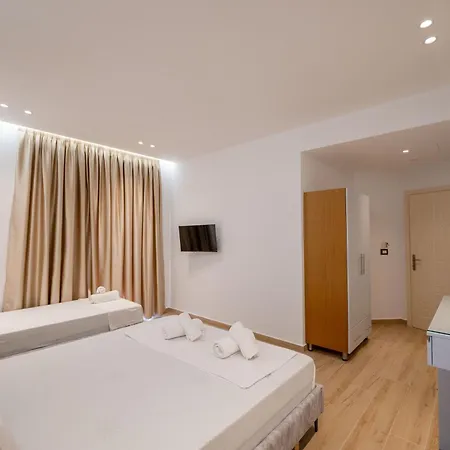 Vento 3* Ksamil