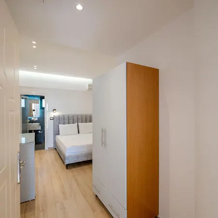Vento 3* Ksamil